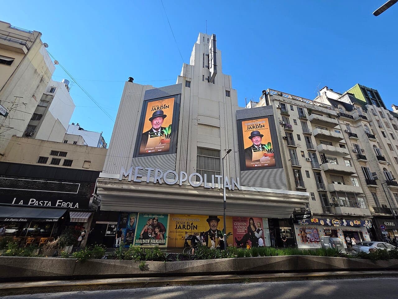Una obra del teatro independiente cumple diez años en cartel y llega a la calle Corrientes